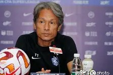 雷火网站 -关于转会期体能课后，法兰克福状态回暖备战英超，管理层满意，赛季目标并未改变的信息