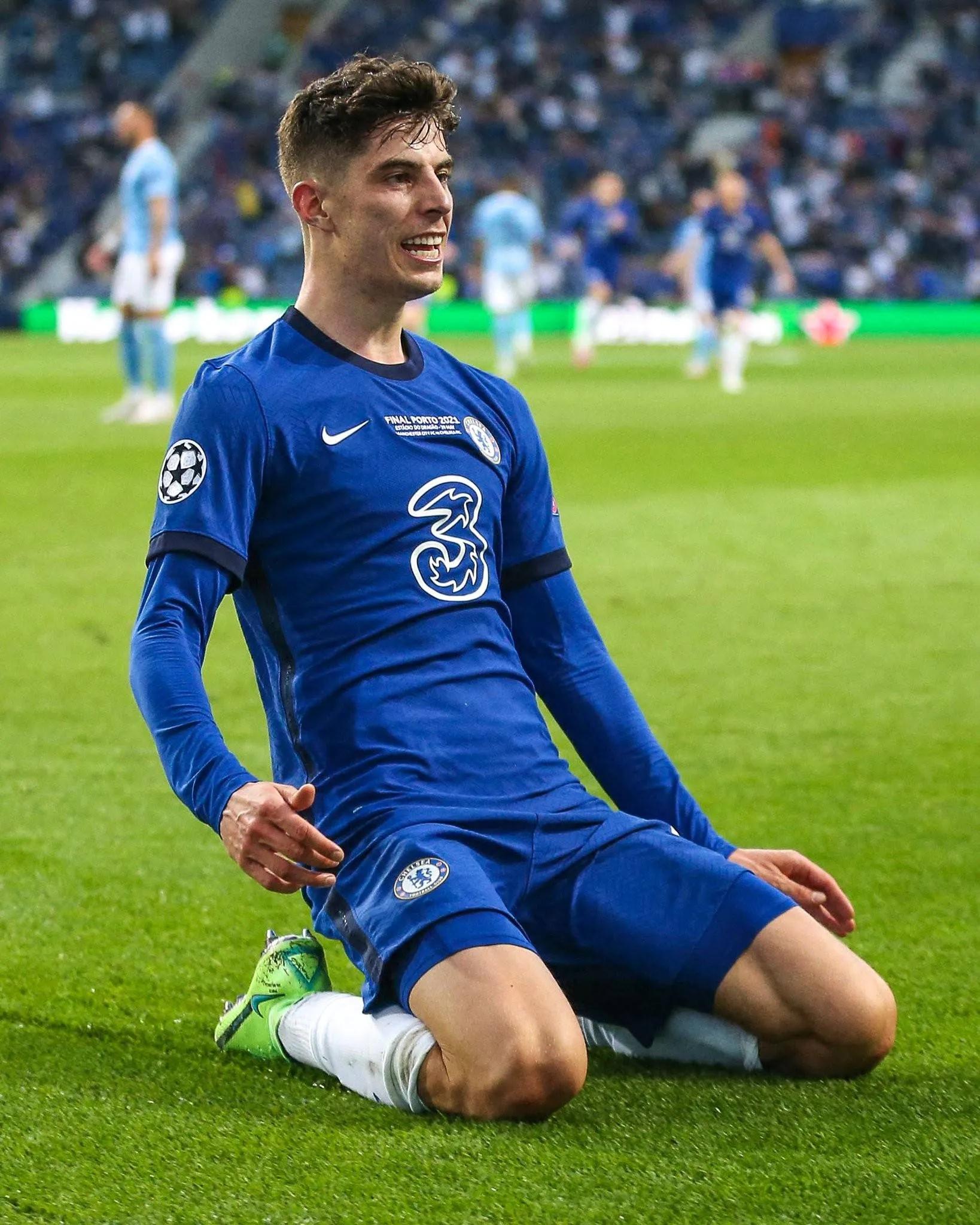 关于法兰克福集结日迎来里程碑,志在欧冠名次提升,气氛紧张,赛季目标并未改变的信息 关于法兰克福集结日迎来里程碑,志在欧冠名次提升,气氛紧张,赛季目标并未改变的信息