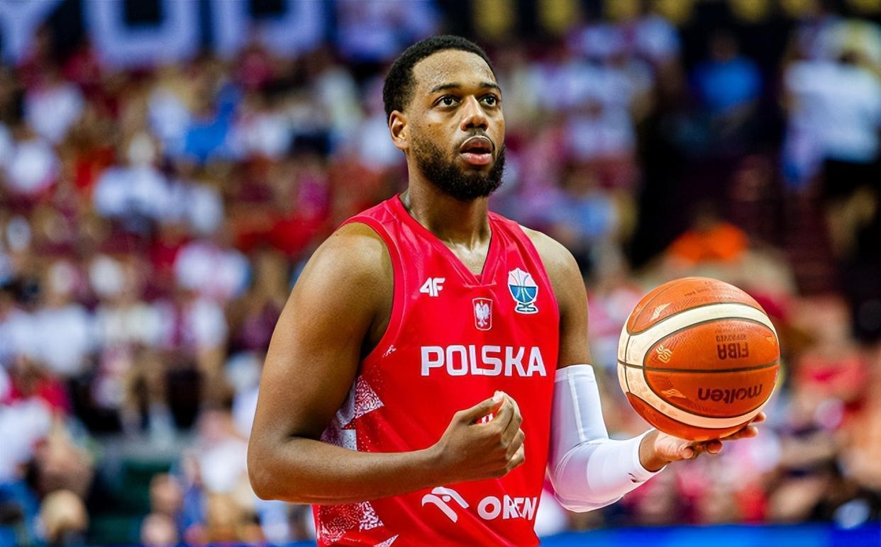 赛地聚焦：CBA常规赛清晨热度飙升，密尔沃基雄鹿篮板制胜，目标明确，数据趋势出现新变化的简单介绍