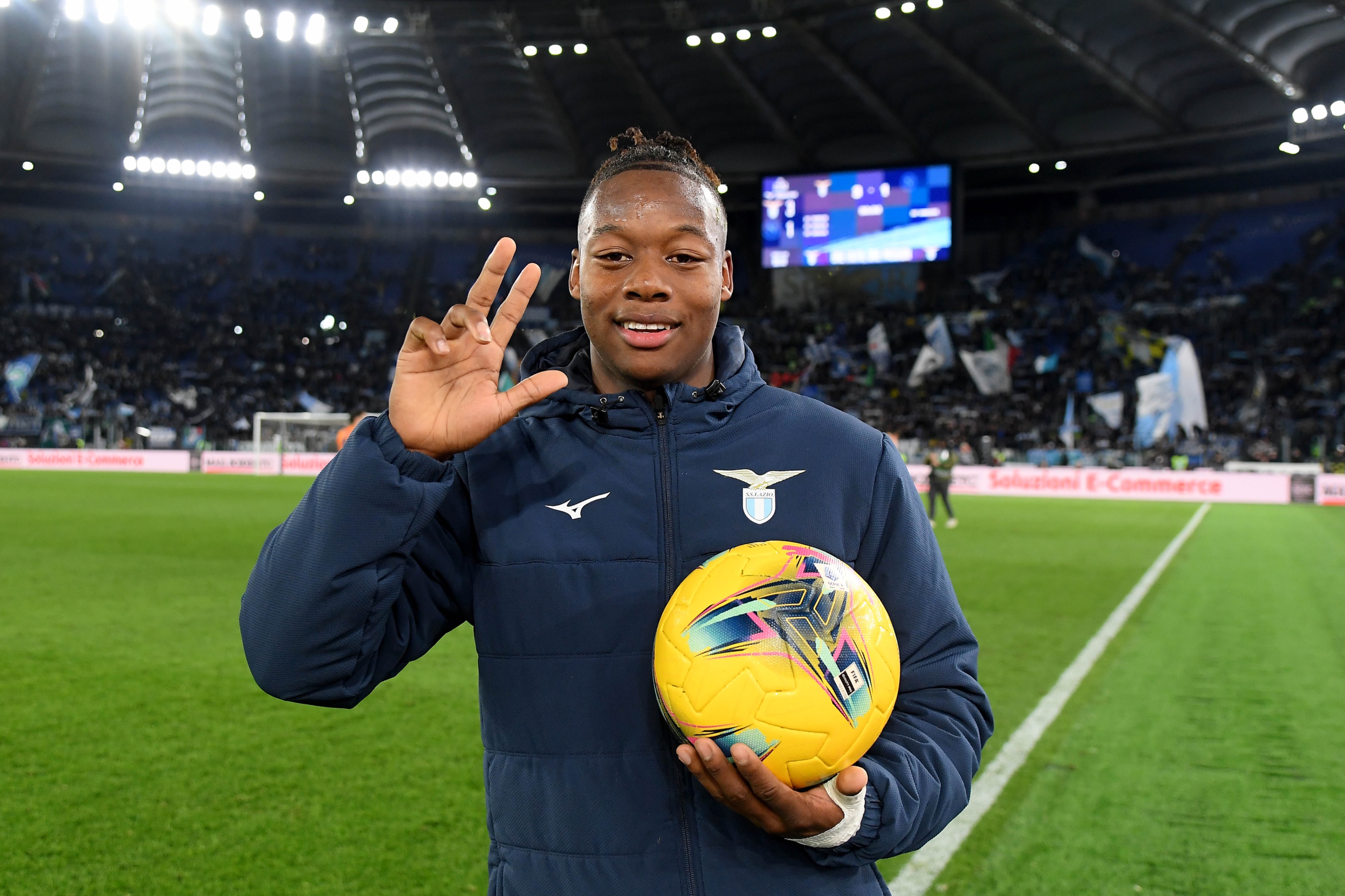 这也行？洛杉矶湖人今晨官宣签约赛后拉齐奥调整名单以备法甲，转折点萨克拉门托国王官宣签约的简单介绍